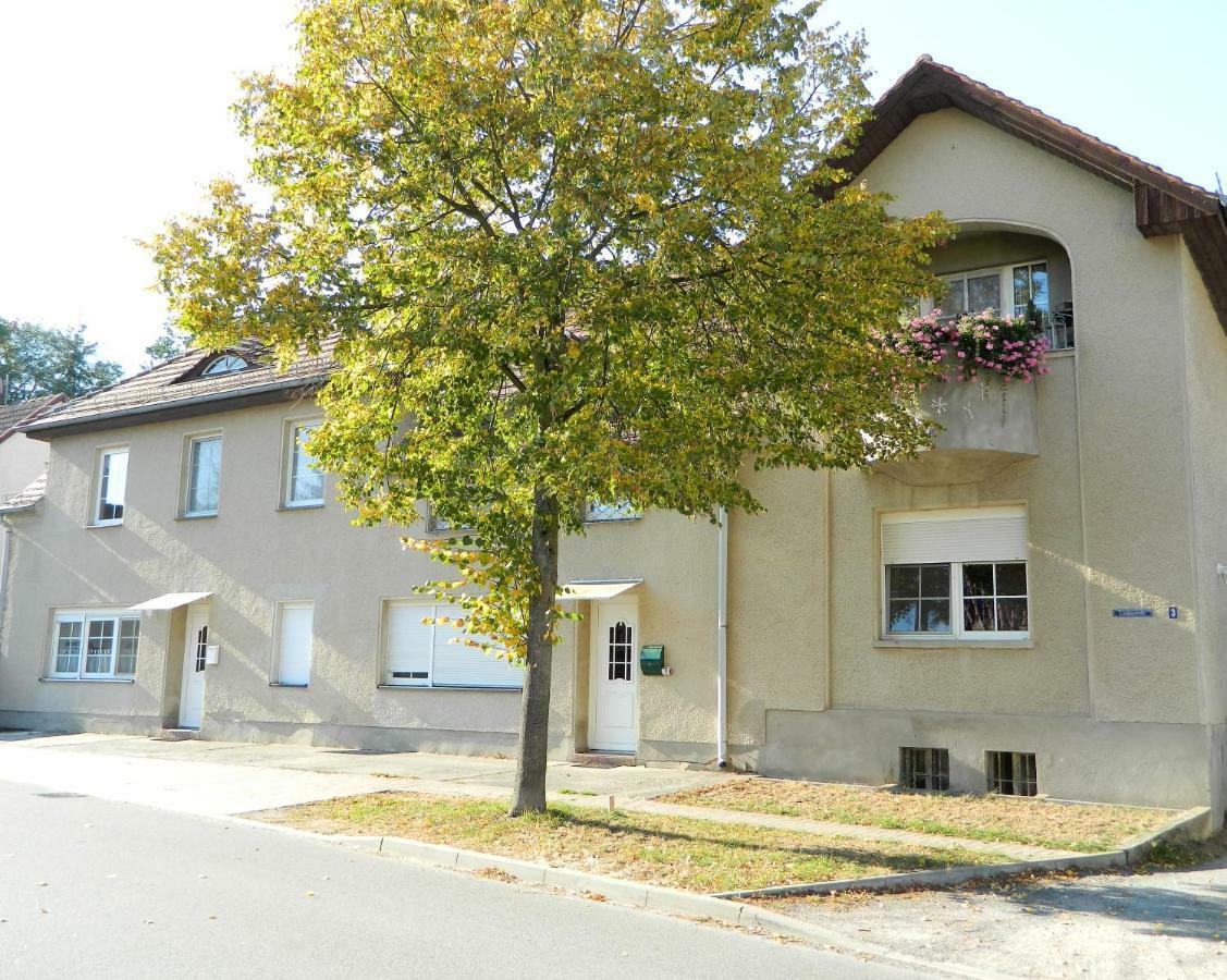 Unter Den Linden Appartement Halbe Buitenkant foto